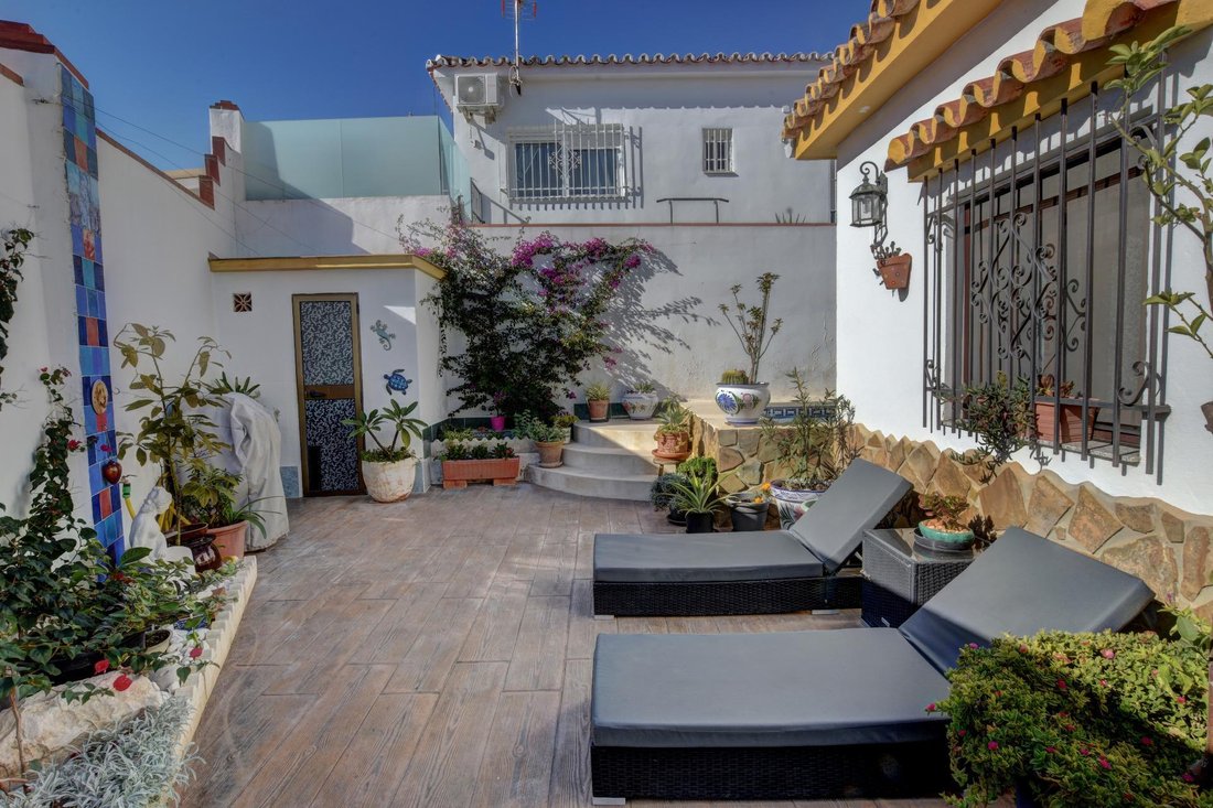 Villa in Arroyo de la Miel, Benalmadena, Andalusia 3 - 17442721