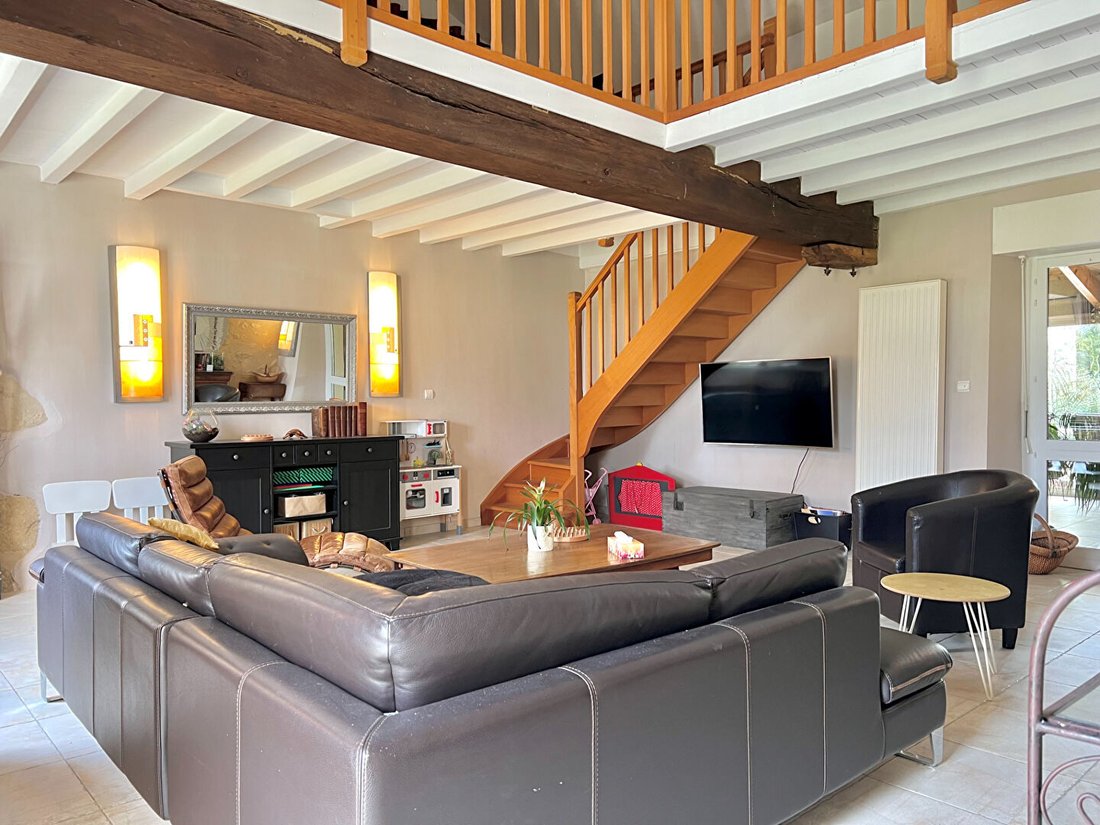Villa in Saint-Émilion, Nouvelle-Aquitaine, France 4 - 17446788
