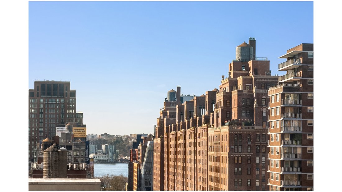 Co Op in New York, New York, United States 3 - 17444763