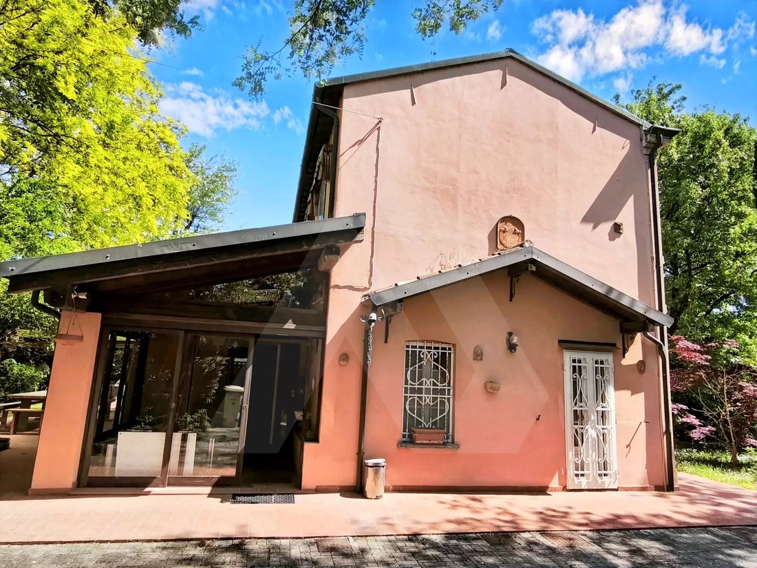 Villa à Villafranca - Roncadello, Forlì, Émilie-Romagne 3 - 16562231