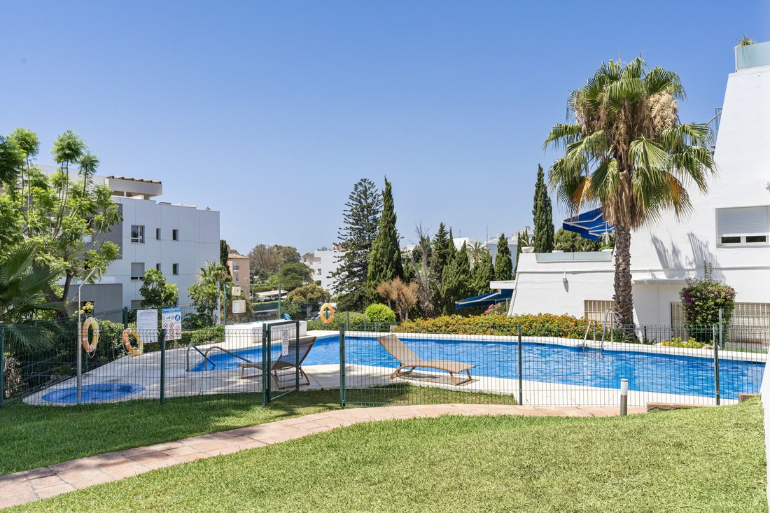 Apartment in Puerto Banus, Marbella, Spain 5 - 17442467