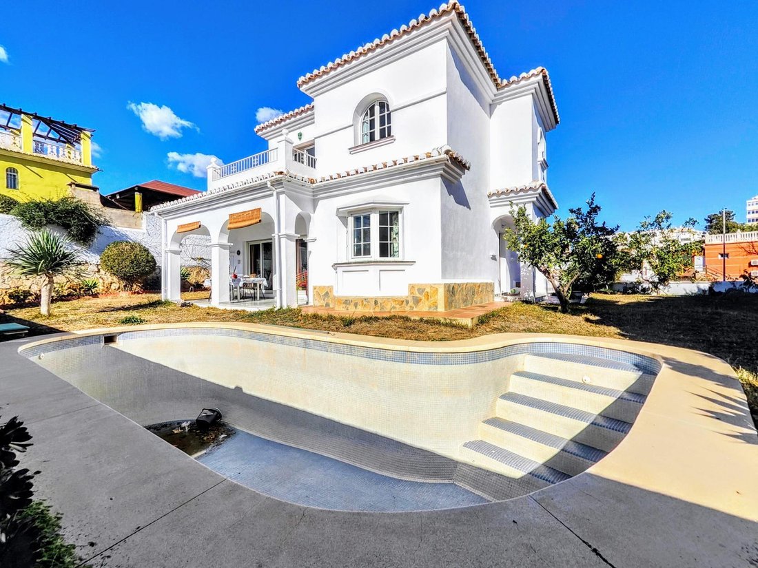 Villa in Benalmadena, Andalusia, Spain 1 - 17443166