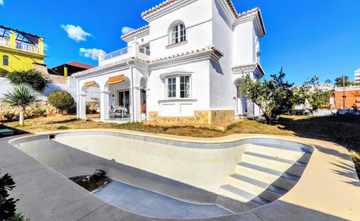 Villa in Benalmádena, Andalusien, Spanien 1