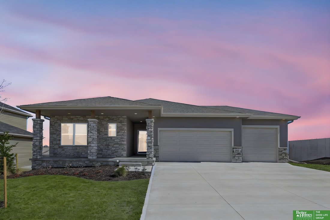 House in Bennington, Nebraska, United States 2 - 17443834
