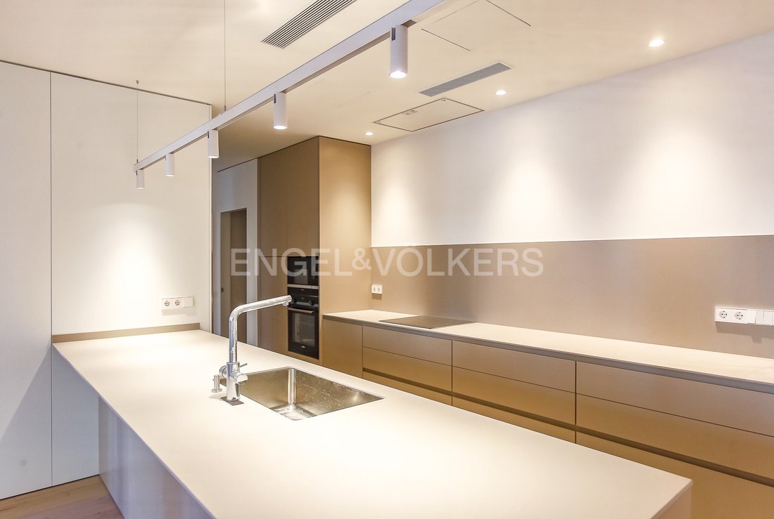 Apartment in Eixample, Barcelona, Spain 2 - 17447160