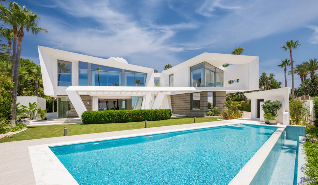 Villa in Marbella, Andalusia, Spain 1 - 17443537
