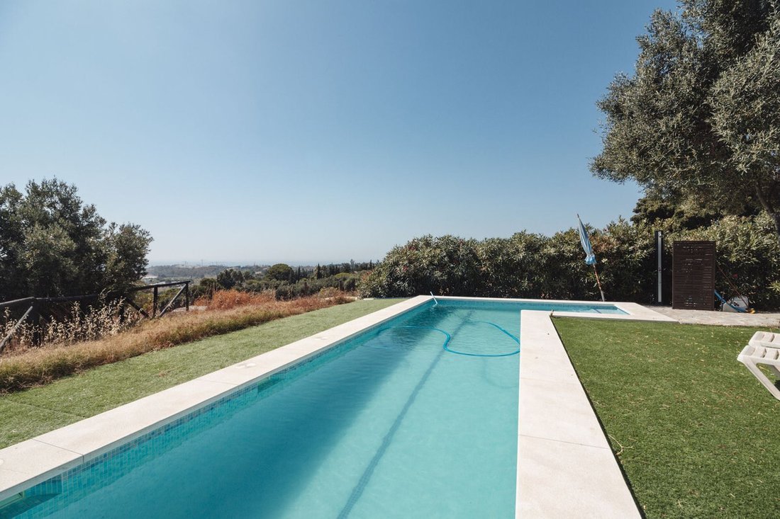 Villa in Estepona, Andalusia, Spain 3 - 17443053