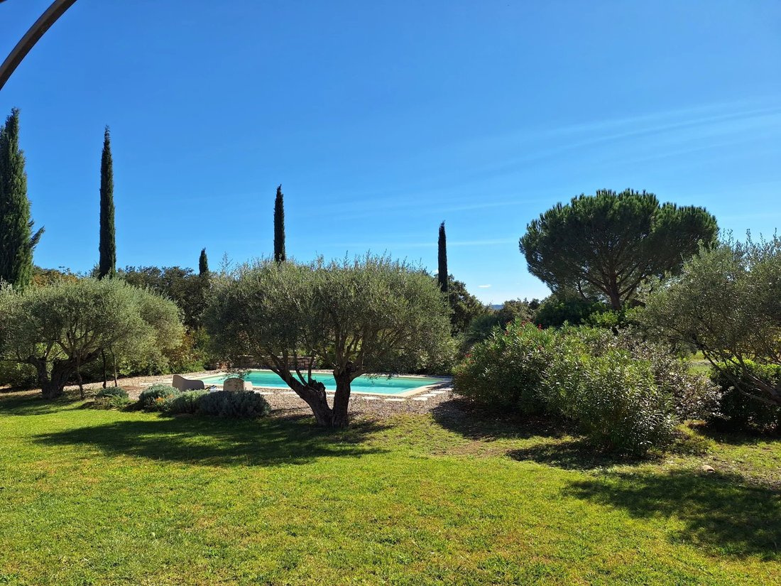 Villa in Cotignac, Provence-Alpes-Côte d'Azur, France 4 - 17443161