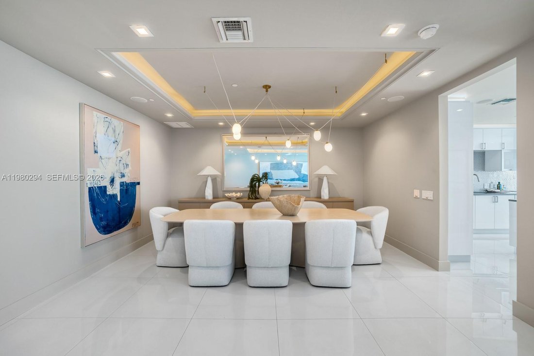 Condo in Miami Beach, Florida, United States 5 - 17444697