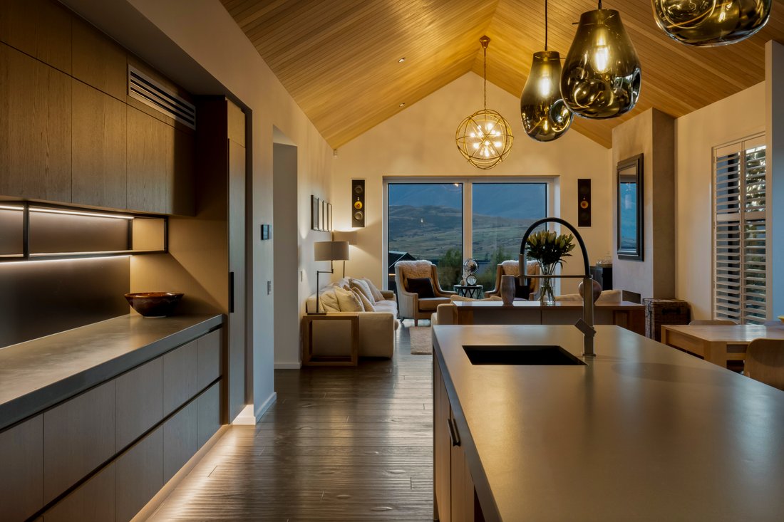 House in Queenstown, Otago, New Zealand 4 - 17446980