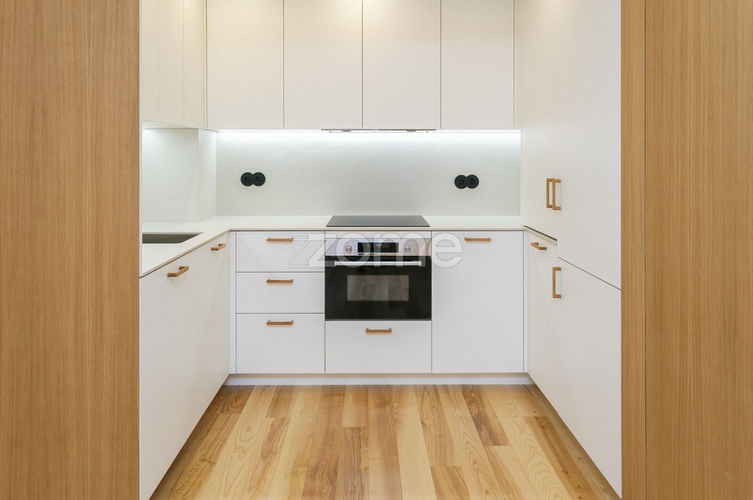Apartment in Cedofeita, Santo Ildefonso, Se, Miragaia, Sao Nicolau e Vitoria, Porto District, Portugal 4 - 17447594