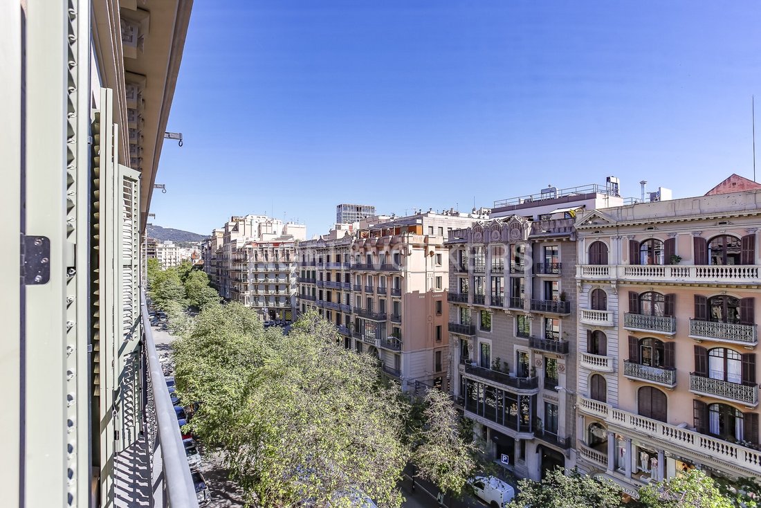 Appartamento a Eixample, Barcellona, Spagna 4 - 17447227