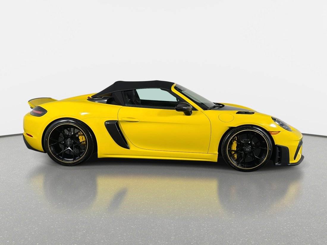 Cabriolet in Pompano Beach, FL, United States 2 - 17444846
