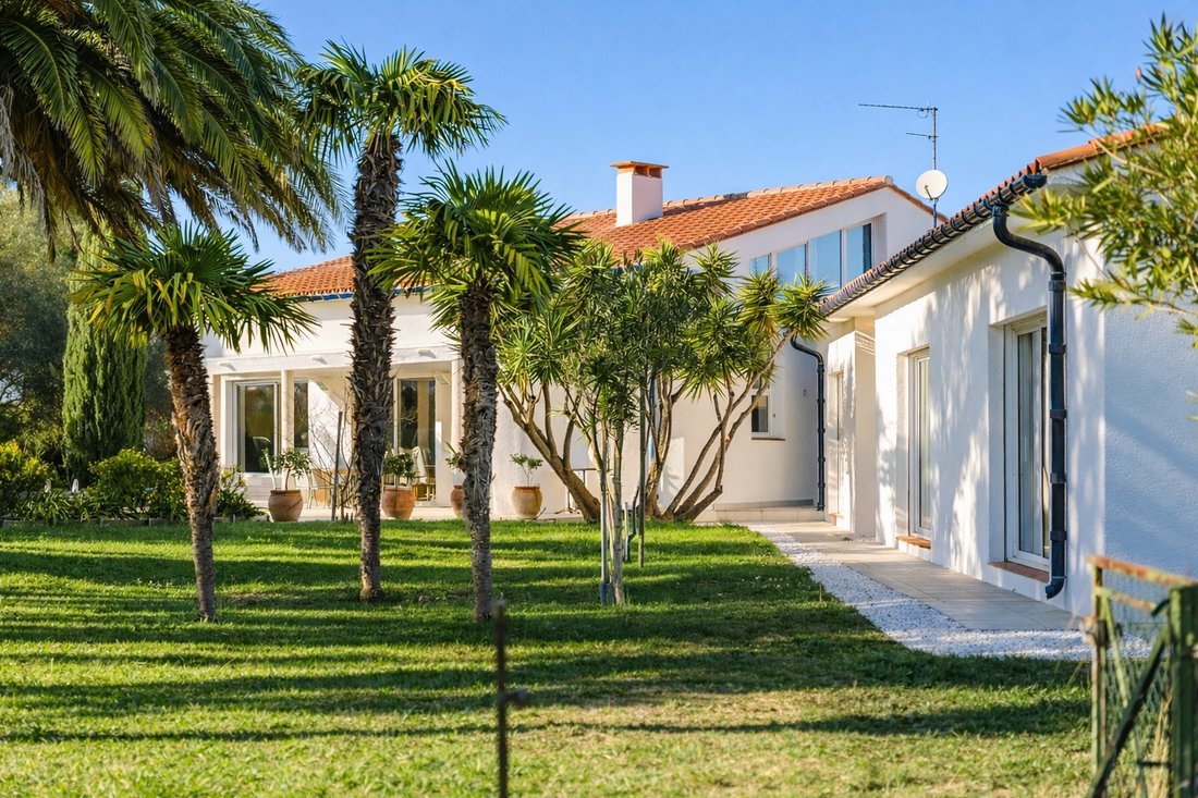 House in Gare, Perpignan, France 2 - 16893522