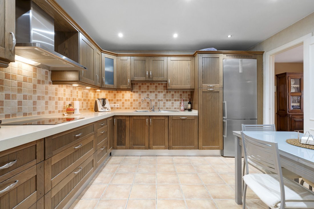 Apartment in Puerto Banus, Marbella, Spain 3 - 17442467