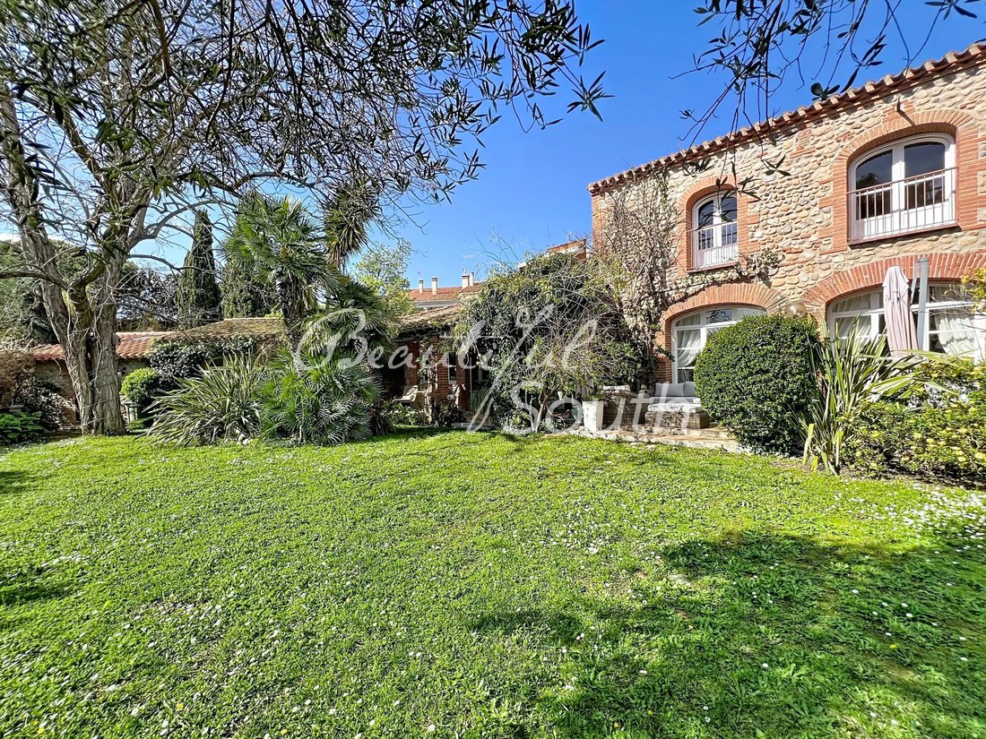 Country House in Saint Assiscle, Perpignan, France 1 - 17444591
