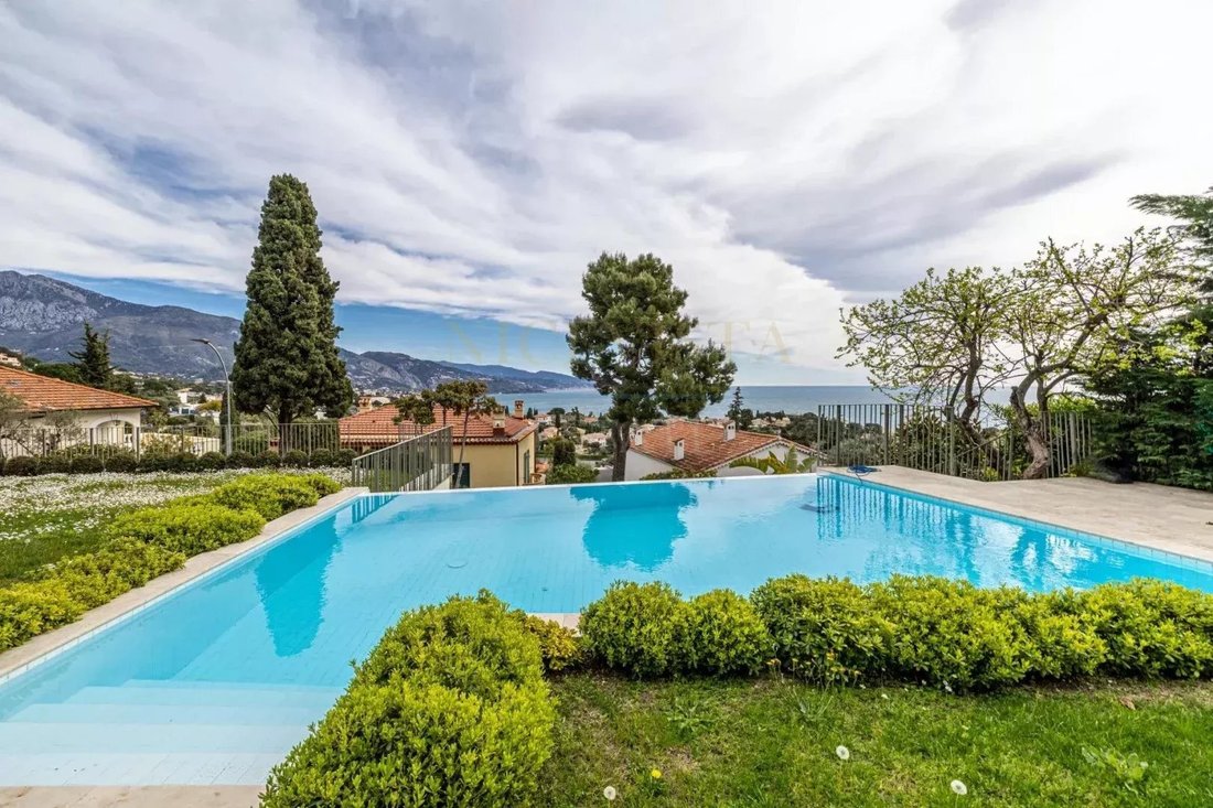 Villa a Roccabruna sul Capo Martino, Provenza-Alpi-Costa Azzurra, Francia 1 - 17380566