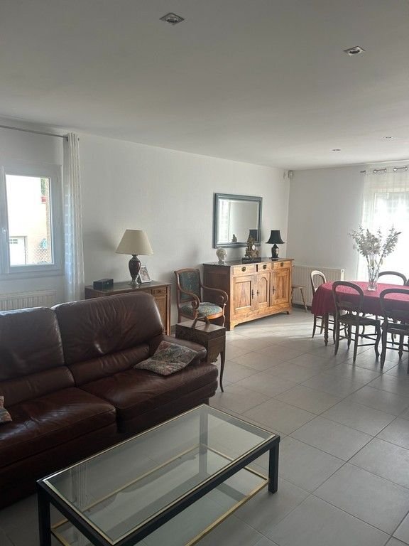 Villa in Flourens, Occitania, France 4 - 17446731