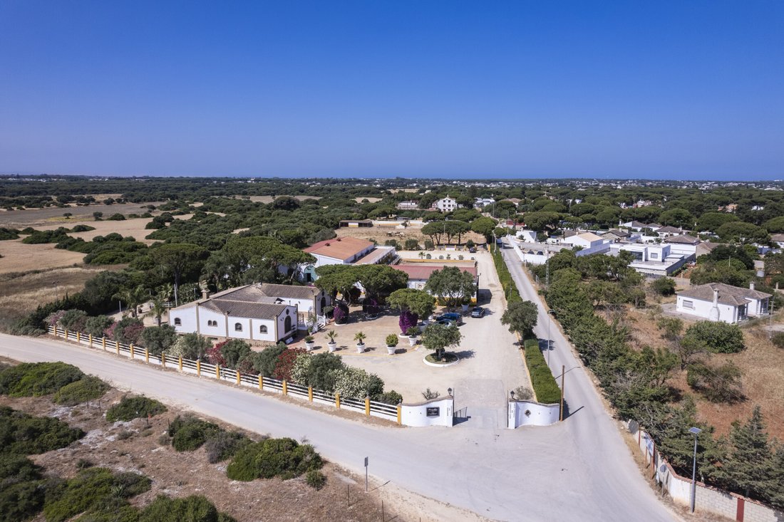 Finca in Chiclana de la Frontera, Andalusia, Spain 2 - 17443359