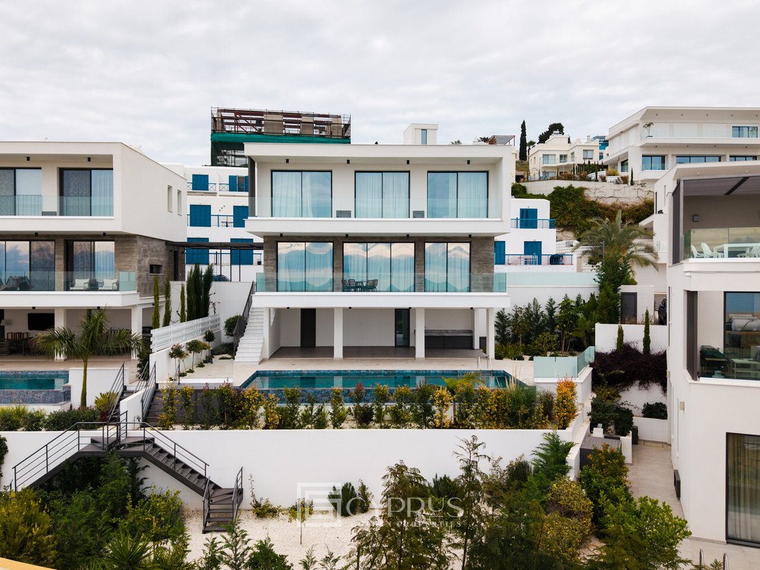 Villa in Chloraka, Paphos, Cyprus 3 - 17446161