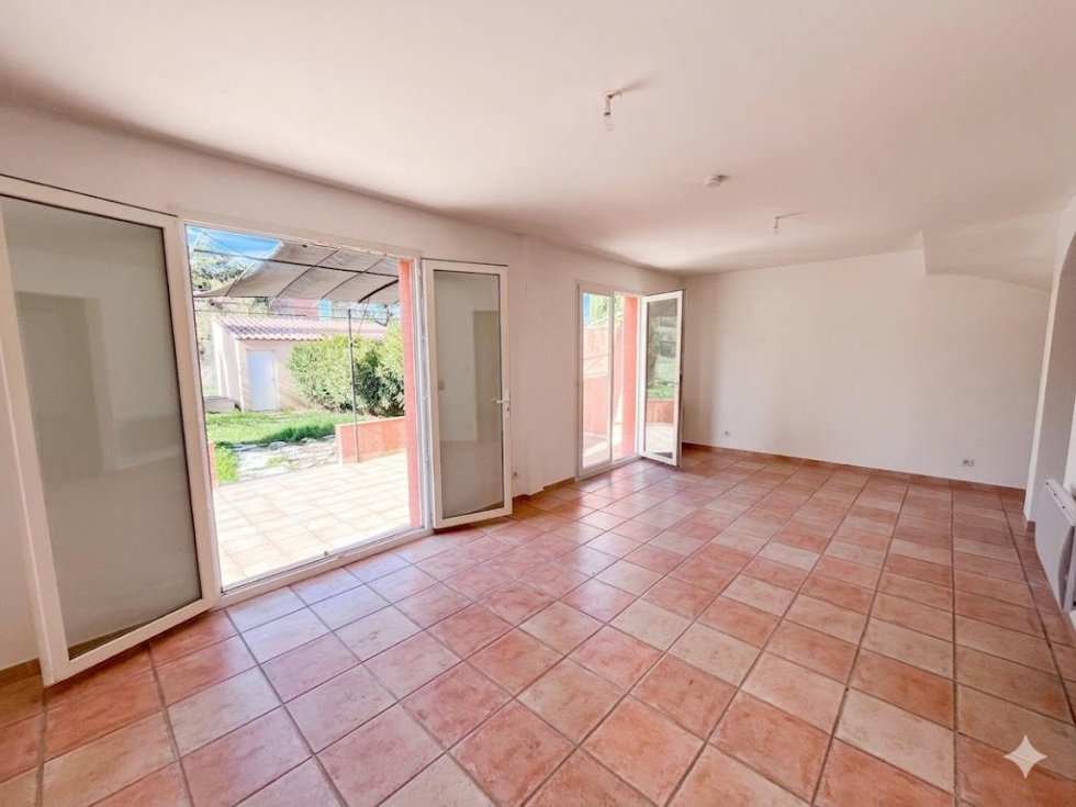 House in Granettes-Jauberte-Sainte Anne, Aix-en-Provence, France 4 - 17411857