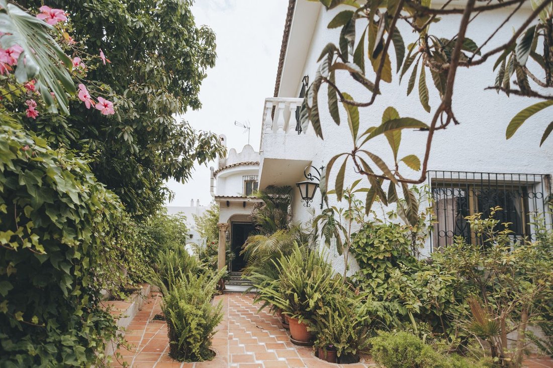 Villa in Marbella, Andalusia, Spain 4 - 17442297