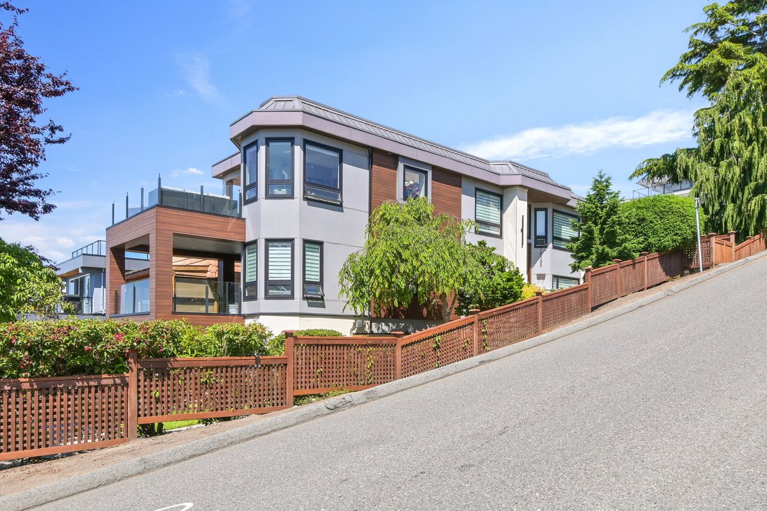 House in White Rock, British Columbia, Canada 2 - 17445518
