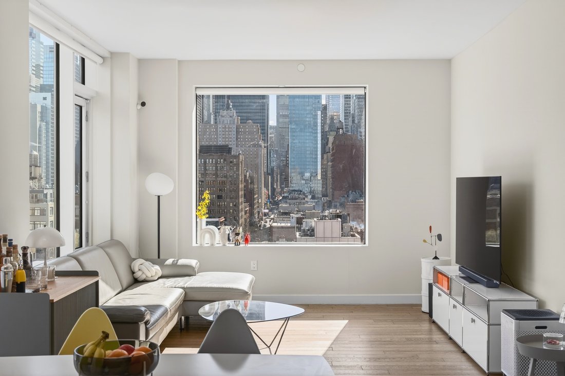 Condo in New York, New York, United States 3 - 17444813