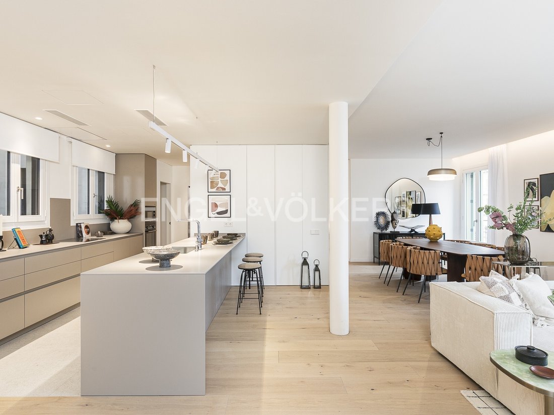 Apartment in Eixample, Barcelona, Spain 5 - 17447231