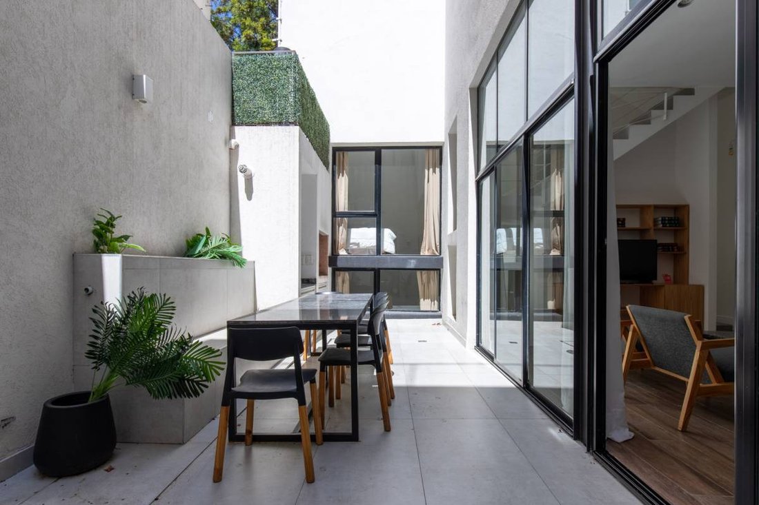 Townhouse in Buenos Aires, Buenos Aires, Argentina 2 - 17446186