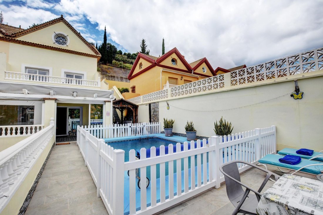 House in Arroyo de la Miel, Benalmadena, Andalusia 2 - 17442547