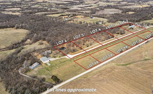 Farm Ranch in Basehor, Kansas, United States 1