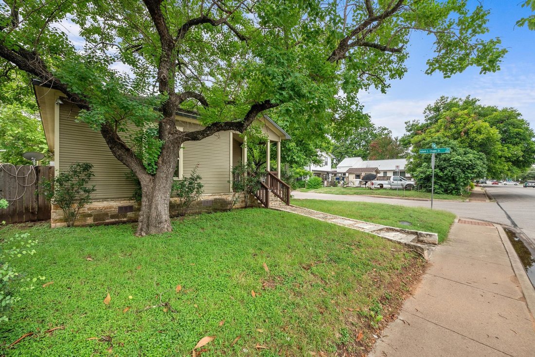 House in Austin, Texas, United States 3 - 17447870