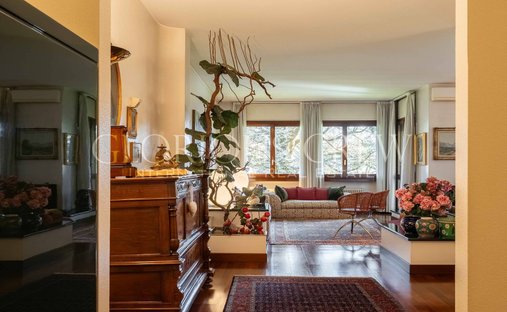 Wohnung in Parkzone, Monza, Lombardei 1