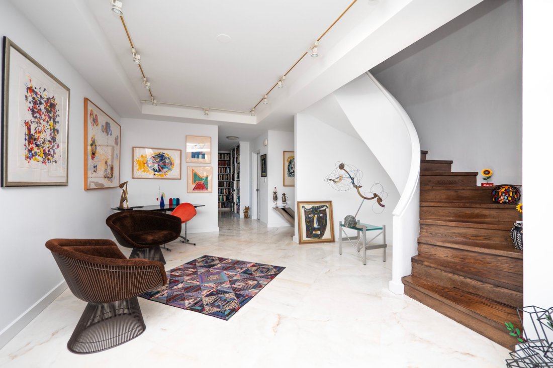 Co Op in New York, New York, United States 3 - 17447973