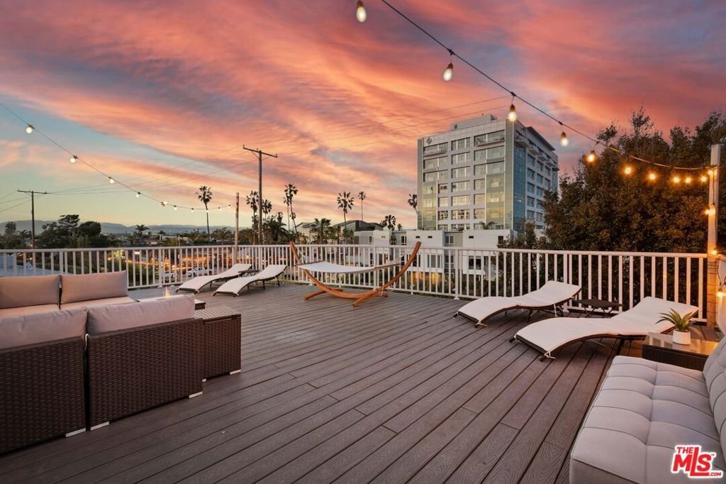 Marina del Rey, California, United States 2 - 17448510