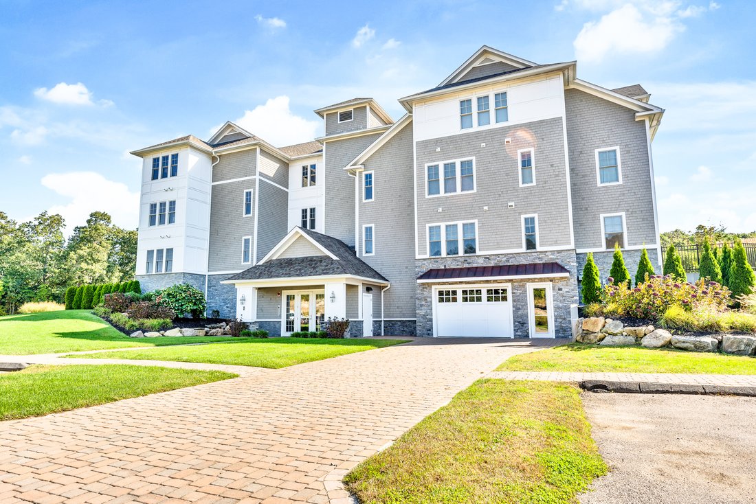 Condo in Westerly, Rhode Island, United States 1 - 17448458