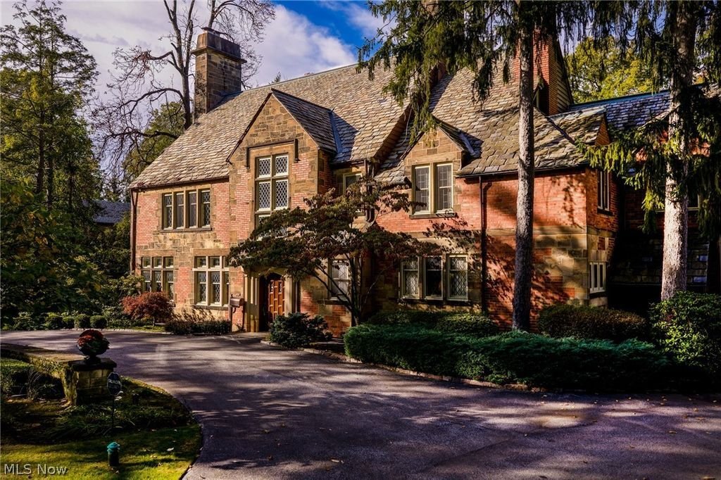 House in Shaker Heights, Ohio, United States 2 - 17447878
