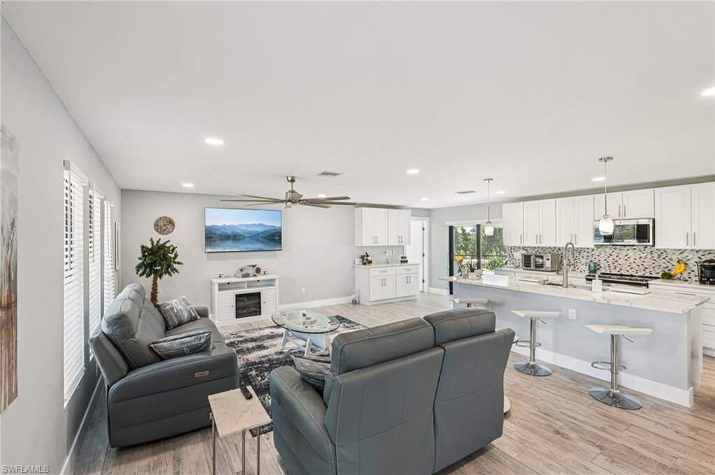 House in Fort Myers Beach, Florida, United States 5 - 17448060