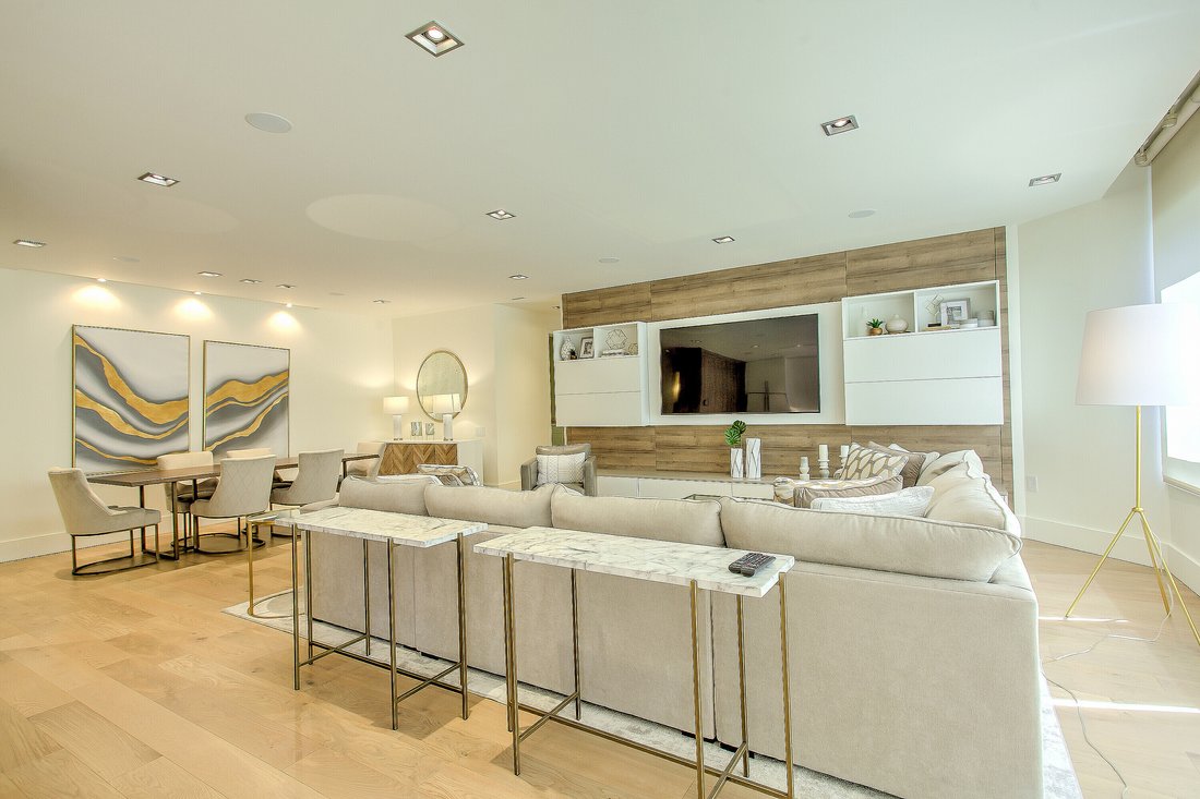 Condo in Toronto, Ontario, Canada 5 - 17447783