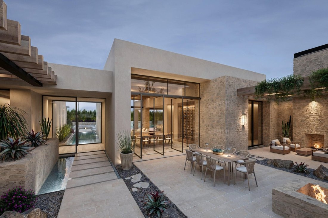 Paradise Valley, Arizona, United States 2 - 17448463