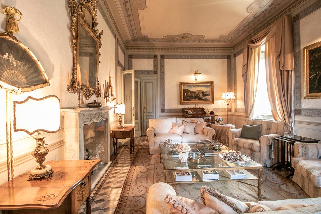 Villa in Como Borghi, Como, Lombardy 2 - 17449044