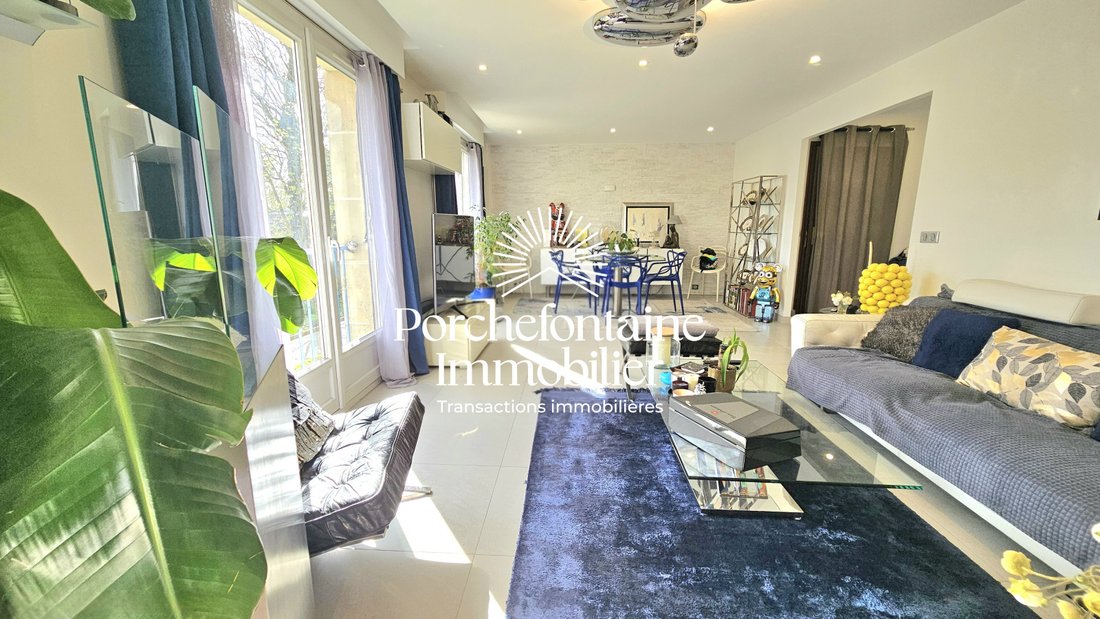 Apartment in Domaine National du Château, Versailles, France 2 - 17449053