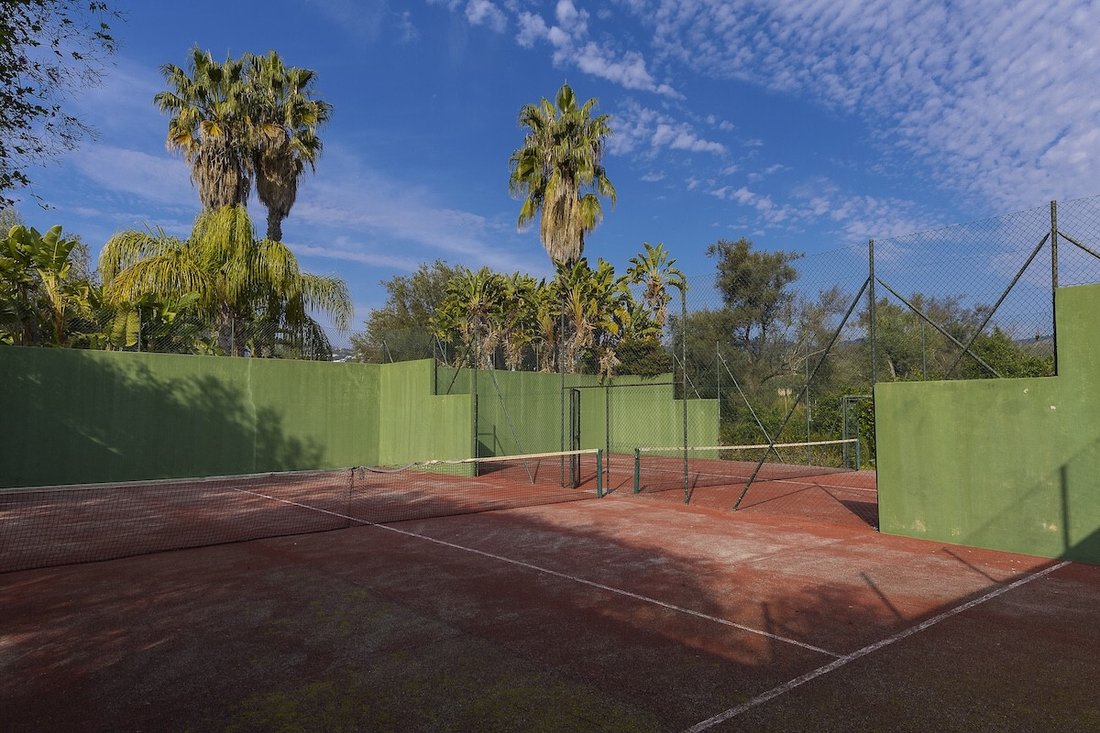 Apartment in Marbella, Andalusia, Spain 3 - 17449266