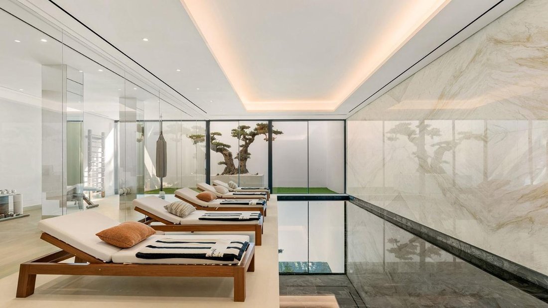 Villa in Benahavis, Andalusia, Spain 5 - 17449074