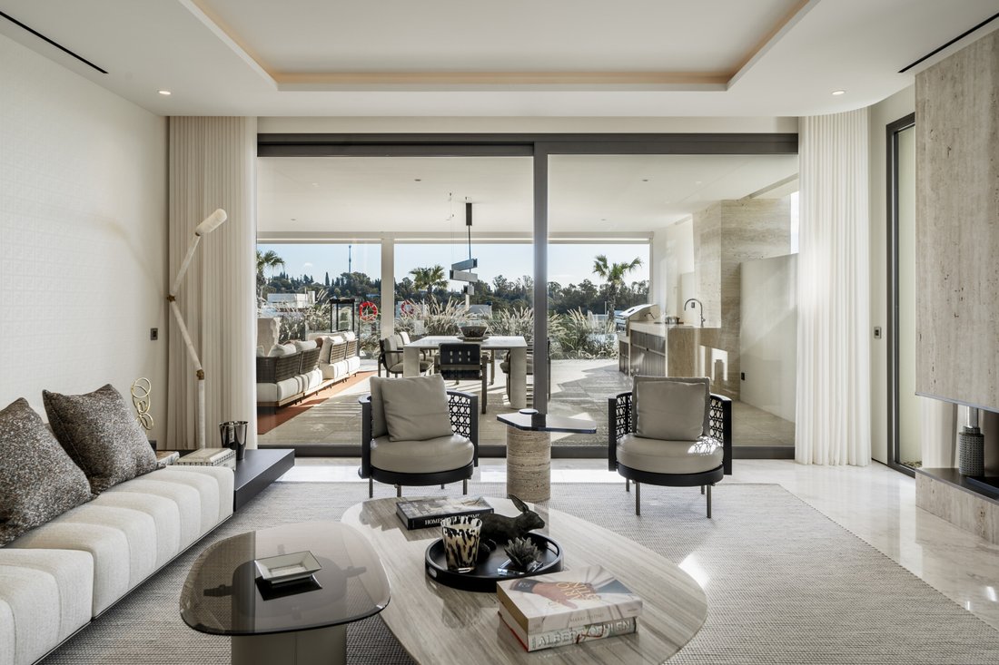 Apartment in Marbella, Andalusia, Spain 5 - 14847311