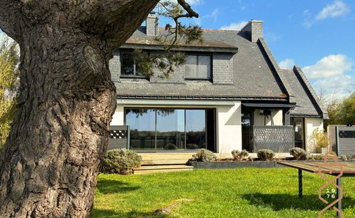 House in Poulfranc et Marais, Sene, France 1
