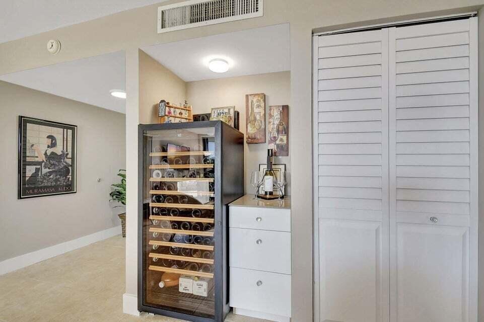 Condo in Palm Beach, Florida, United States 5 - 17448922