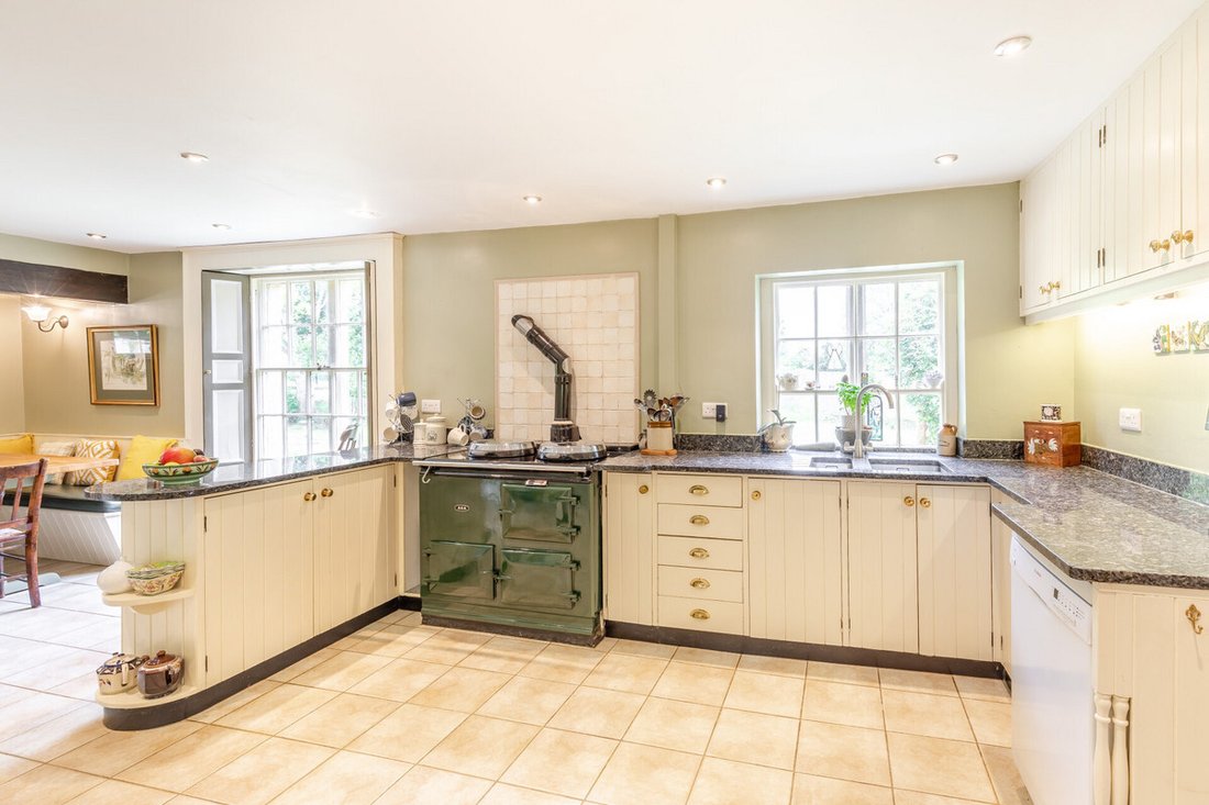 House in Lympsham, England 2 - 17449575