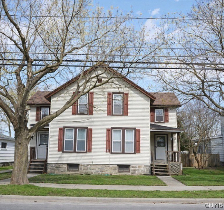 Ogdensburg, New York, United States 5 - 17448947